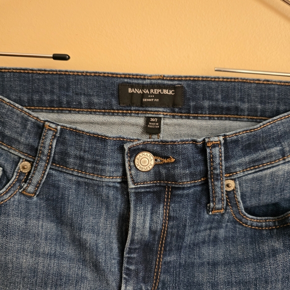 Banana Republic Women's Skinny Jeans Size 26/2 - Excellent Condition - Picture 3 of 6